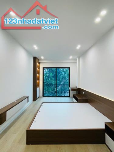 BÁN NHÀ 7TẦNG PHỐ ĐẶNG TIẾN ĐÔNG-ĐỐNG ĐA-THANG MÁY - NGÕ Ô TÔ TRÁNH -13.8 TỶ - 1