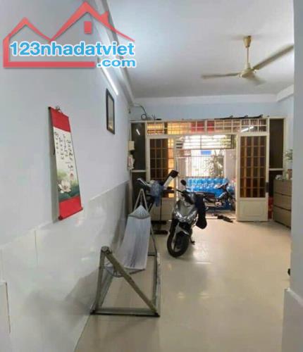 Bán Nhà HXH Đường Lê Văn Quới, P. Bình Trị Đông, Q. Bình Tân - 4.3x22m - Chỉ 5.9 Tỷ - 1