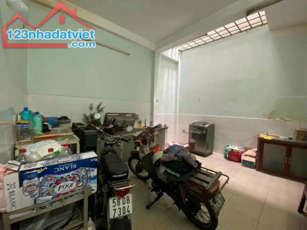 Bán Nhà HXH Đường Lê Văn Quới, P. Bình Trị Đông, Q. Bình Tân - 4.3x22m - Chỉ 5.9 Tỷ - 2