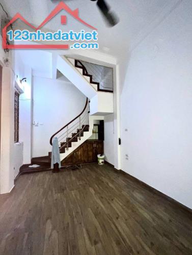 LÔ GÓC KIM MÃ 2 MẶT NGÕ ÔTÔ  KINH DOANH ĐỈNH GIÁ 13 TỶ MẶT TIỀN 9M - 3