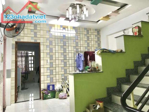 NHÀ 4 TẦNG - HOÀN CÔNG - THƯƠNG LƯỢNG MẠNH - 108M^2 -Bình Chiểu Thủ Đức- Chỉ 6.8 tỷ - 3
