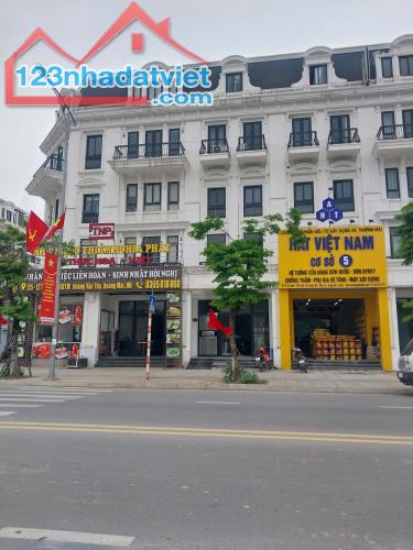 QUAN TÂM KBT LOUIS CITY Hoàng Mai giá đầu tư 75m2 5 Tầng. Mặt Đường rộng - KINH DOANH