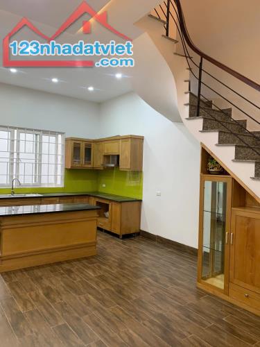 NHÀ NGÕ 89, LẠC LONG QUÂN, CẦU GIẤY-PHÂN LÔ:43/49M X5T, MT 4,5M, GIÁ 9,5 TỶ. - 3