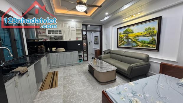 BÁN nhà  6 tầng CCMN đường ô tô tránh nhau cho thuê phú đô nam từ Liêm Hà Nội - 1
