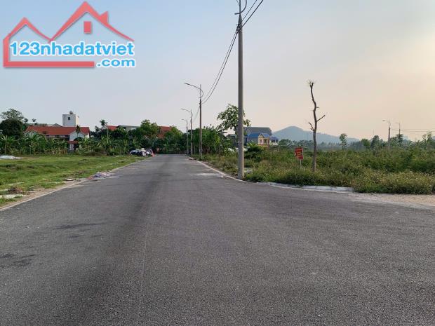 Bán lô G14 view vườn hoa Thiện Kế, Bình Xuyên cạnh KCN Thăng Long 3 lh_0987673102