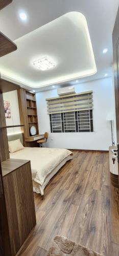 NHÀ ĐẸP LUNG LINH – 4 PHÒNG NGỦ – NỘI THẤT CAO CẤP – NGÕ THÔNG BA GÁC – KHU VỰC HIẾM NHÀ B - 1