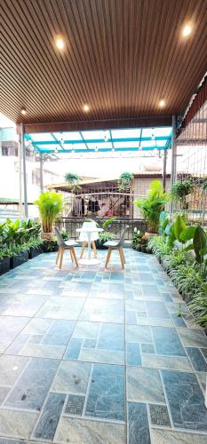 NHÀ ĐẸP LUNG LINH – 4 PHÒNG NGỦ – NỘI THẤT CAO CẤP – NGÕ THÔNG BA GÁC – KHU VỰC HIẾM NHÀ B - 2