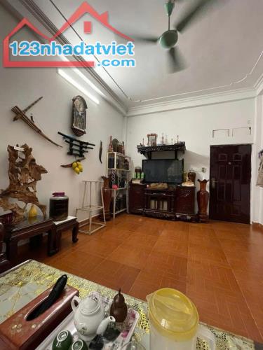 Nguyễn xiển 52 m2 x 4 tầng mt 4.2 m lô góc k/doanh vp cafe quận thanh xuân - 1