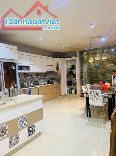 BÁN NHÀ KHU ĐÔ THỊ VĂN PHÚ 90M x 5 TẦNG,VỈA HÈ RỘNG,KINH DOANH,Ô TÔ TRÁNH, GIÁ 21.x TỶ - 3