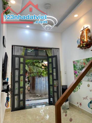 Bán gấp nhà hẻm , mới xây , phạm thế hiển, P6, Q8, 2 tầng BTCT full nội thất, 3 tỷ. - 2