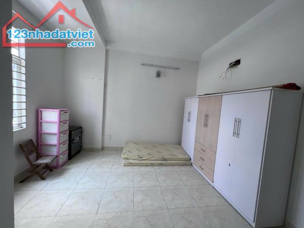 Nhà 1 trệt 2 lầu, hẻm xe hơi, Phường Phú Hữu Q9 giá 4,2 tỷ/51m2 - 4