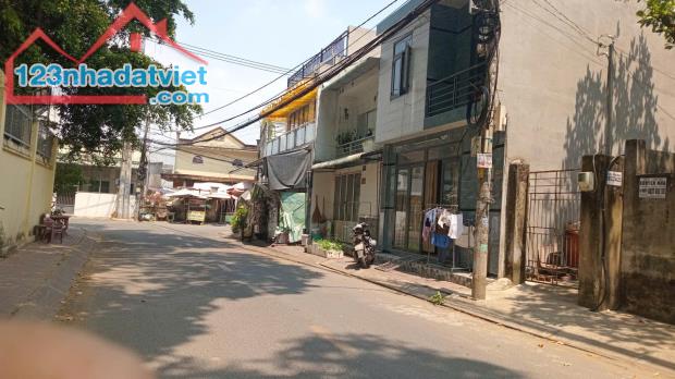 Đất mặt tiền đường 6 Long Trường 11,3 tỷ/200m2 - 1