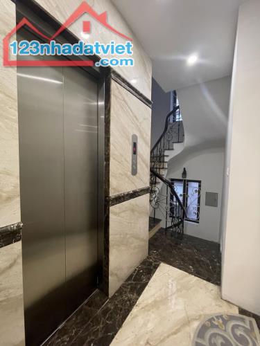 Bán nhà phố Lý Nam Đế, Hoàn Kiếm 70m2, 7T thang máy cực đẹp, mặt tiền 6.6m lô góc 3 thoáng - 2
