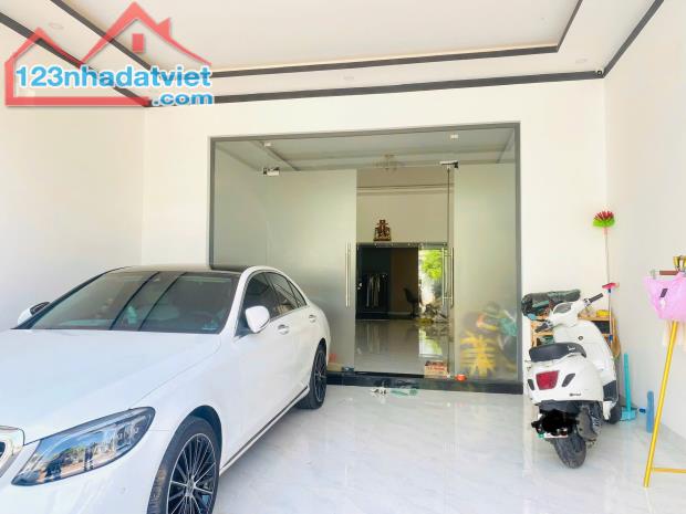 💥Nhà TC 6*25m,Đường A11,gần đg Phạm Ngũ Lão nhiều lô bên trong