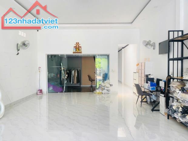 💥Nhà TC 6*25m,Đường A11,gần đg Phạm Ngũ Lão nhiều lô bên trong - 1