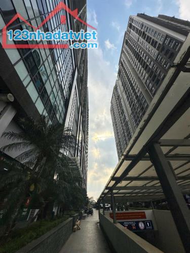 BÁN CĂN HỘ CHUNG CƯ CAO CẤP NGOẠI GIAO ĐOÀN- BẮC TỪ LIÊM - DT: 140M, TẦNG TRUNG, GIÁ 11.5T