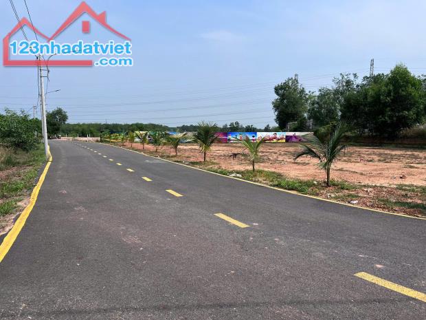 ĐẤT NỀN TÂN ĐỊNH NGAY TRUNG TÂM THÀNH PHỐ SỔ SẴN CHÍNH CHỦ
