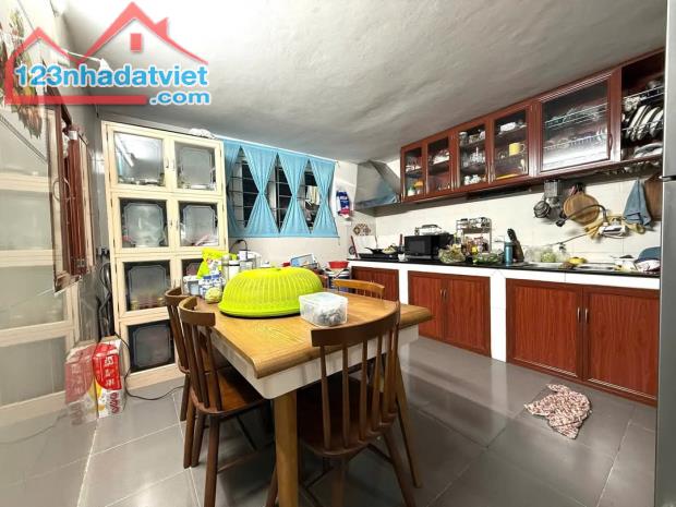 Chính chủ cần bán gấp căn Kim Giang, gần phố, gần hồ, diện tích 46m,4 tầng, giá 8,9tỷ - 3
