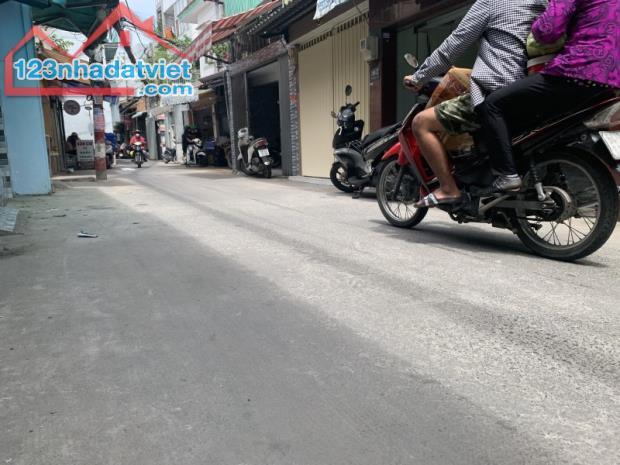 HXH THÔNG BÙI MINH TRỰC P5 QUẬN 8 - NHÀ 2 TẦNG 30M2 - VUÔNG VỨC - CHỈ 3.3 TỶ - 5
