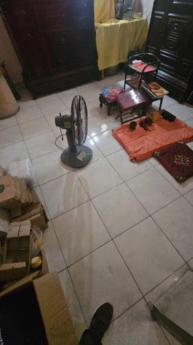 Bán nhà cũ 4 tầng phố Hào Nam 40m2 giá 8tỷ 6