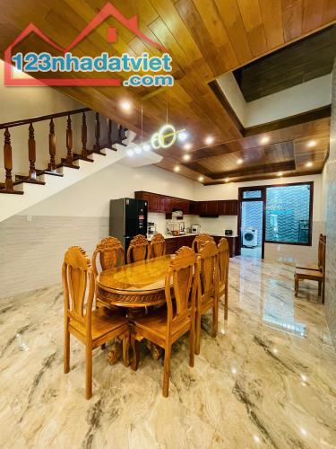 Nhà 4 tầng đường Cầu Dứa - Phú Nông, DT 126m ngang 5, nội thất gỗ xịn - 3