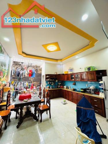 Bán nhà Mặt Tiền đường số 6, 100m2 ( 5 X 20 ) 2 Tầng 4 PN- Giá tốt còn thương lượng - 3