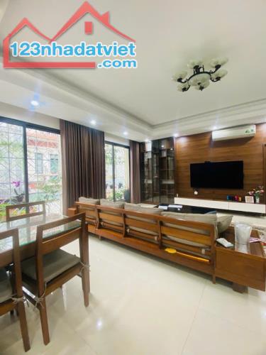 Nhà 5 tầng thang máy phố Võ Chí Công, Tây Hồ, ô tô qua nhà, 42m, mặt tiền gần 5m, 11 tỷ - 2