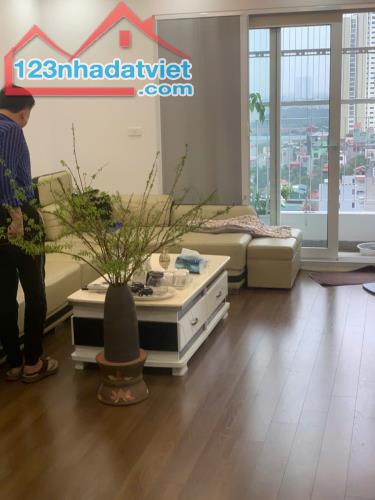 Bán chung cư Cowa Tower 199 Hồ Tùng Mậu tầng trung 94m 2PN PK rộng nhà đẹp sẵn ở ngay - 1