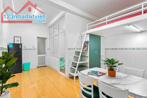 CHO THUÊ CĂN HỘ DỊCH VỤ 2PN - 2WC- 50M2 - PHAN VĂN HÂN P17