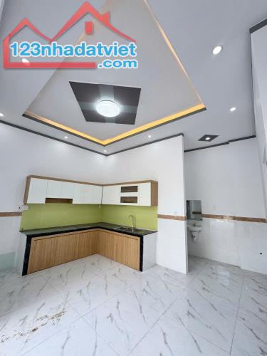 BIỆT THỰ MINI 8x12 GIÁP BỬU LONG SỔ HỒNG THỔ CƯ CHỈ 600TR SỞ HỮU - 3