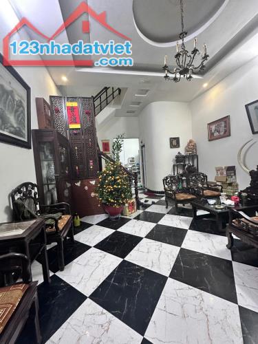KINH DOANH HOÀNG QUỐC VIỆT - XE TẢI ĐỖ NGÀY ĐÊM - HAI THOÁNG - 88M2 - HƠN 22 TỶ - 1