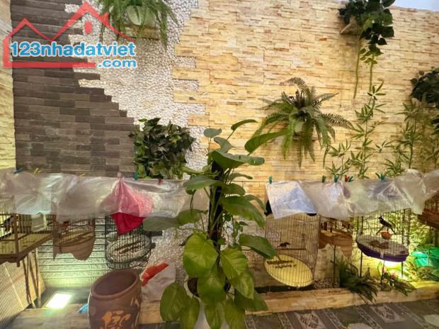 PHÂN LÔ QUÂN ĐỘI - BA ĐÌNH - Ô TÔ - NỘI THẤT GỖ SỊN - 66M - 4 TẦNG - GIÁ TỐT- - 4