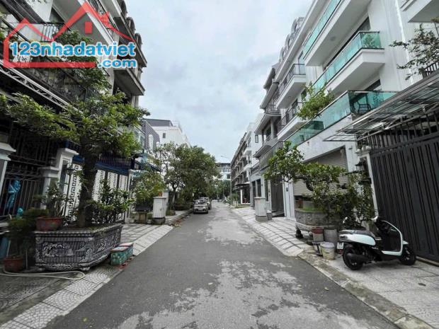 🏠NHÀ ĐẸP MỸ ĐÌNH PHÂN LÔ ÔTÔ TRÁNH