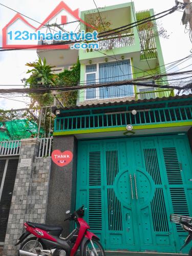 NHÀ ĐẸP 3 TẦNG-4.2Mx24M-20M RA MẶT TIỀN NGAY CHỢ PHẠM VĂN BẠCH