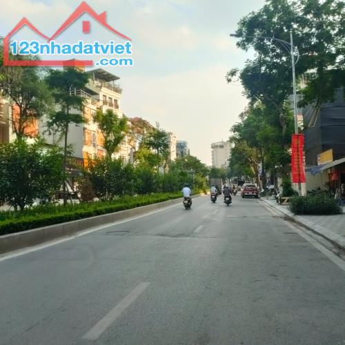 BÁN NHÀ NGUYỄN KHÁNH TOÀN, ÔTÔ VÀO NHÀ, DÂN XÂY, 2 THOÁNG, 5 TẦNG, 54M2 GIÁ 15 TỶ 790 - 2