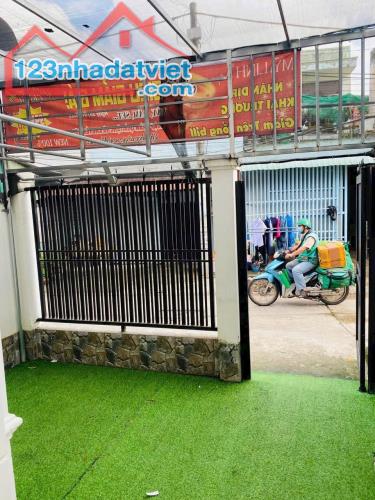 Cho thuê nhà trục chính H.359 Nguyễn Văn Cừ, An Hoà, Ninh Kiều, 6.5 triệu/tháng - 2