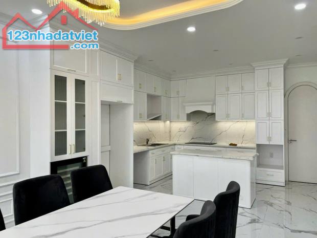 Bán nhà đẹp MT Nguyễn Văn Linh, 105.8M2 x 5T gần Hàm Nghi, Vĩnh Trung, Thanh Khê 29.5 tỷ - 4