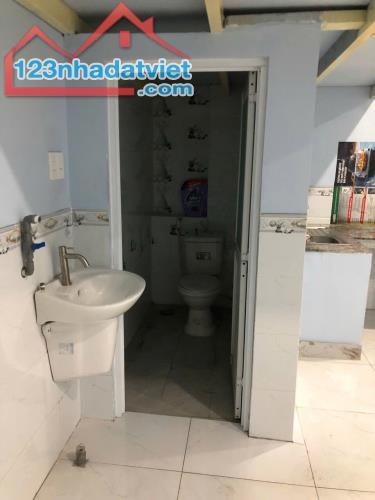 CHO THUÊ PHÒNG TRỌ MỚI XÂY GIÁ SIÊU RẺ KDC THẠNH TÂN - 1