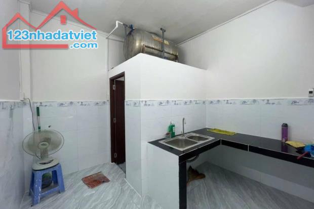 Bán nhà hẻm 3m, Âu Cơ, Tân Bình, 36.5 m² (3.1m x 11.4m), đang cho thuê - Giá 4.65 tỷ TL - 3