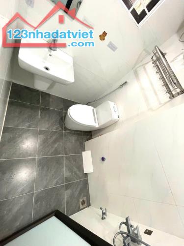 NHÀ ĐẸP LẠC LONG QUÂN – 6 TẦNG – THANG MÁY  – CÁCH Ô TÔ TRÁNH CHỈ 1 NHÀ - 4