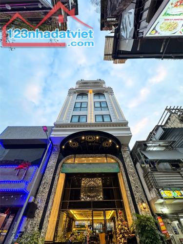 Bán tòa Luxury Apartmemt 160m² * 9 tầng phố Tô Ngọc Vân, Tây Hồ cho thuê 6 tỷ/năm.