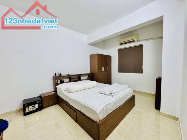 🌸 CĂN HỘ 2PN – ĐƯỜNG HOA SỨ – CHỈ 3.599 TỶ – tặng nội thất, có thang 🌸 - 2