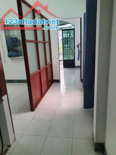 Bán nhà mặt tiền 1 trệt 1 lầu đường 23/10 xã Vĩnh Thạnh giá 4 tỷ 750 - 2