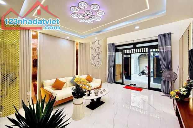 Bán nhà hẻm xe hơi, Phạm Văn Chiêu, Gò Vấp, 56 m² (4m x 14m) - Giá 8.6 tỷ TL - 2