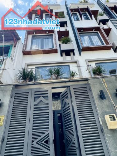Bán nhà Phường 12 Gò Vấp, Bùi Quang Là, 5 tầng, giá 5.7 tỷ