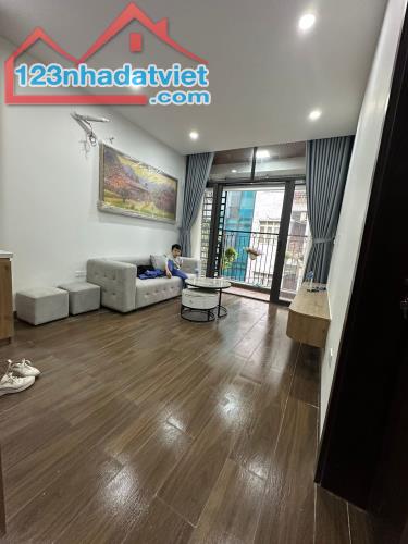 NHÀ ĐẸP – DỌN VỀ Ở LUÔN - Ô TÔ CHẠY VÒNG QUANH – 2 BAN CÔNG - 2PN TIỆN ÍCH BẠT NGÀN