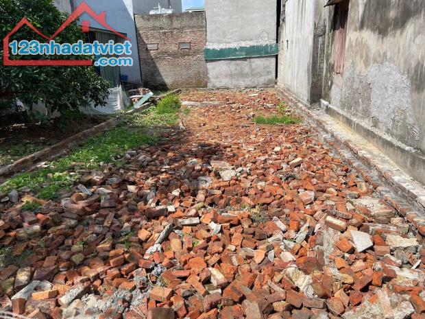 Bán Đất Tổ 9 Quang Minh, Mê Linh-ÔTô Vào Tận Nơi, Full Thổ Cư, Giá Rẻ Nhất Khu Vực