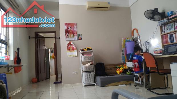 Bán căn hộ Đại Thanh 45m -1pn,1vs , sổ đỏ chính chủ