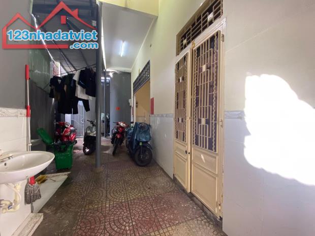 Chính chủ bán lô đất 115m2 ngang 10m nở hậu 16m gần ĐH Duy Tân Nguyễn Văn Linh Đà Nẵng