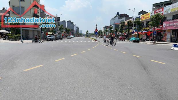 GIÁ ĐẦU TƯ, BÁN ĐẤT TẶNG NHÀ CẤP 4 NGỌC THỤY 55M, MT 6.2M, NỞ HẬU, LÔ GÓC, Ô TÔ THÔNG, KD.